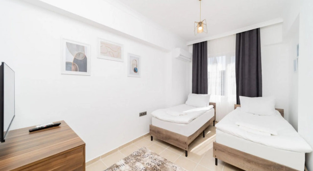 Fantastic Flat with Balcony and View in Aksu