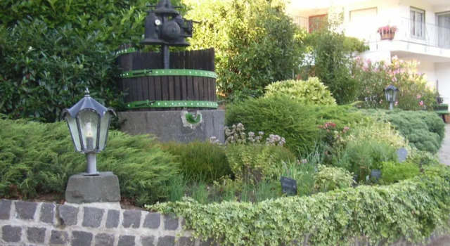 Ferienweingut-Liebfried, 预订 酒店 内仁 