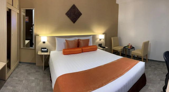 Номер Superior Hotel Yah Hanoi & Spa