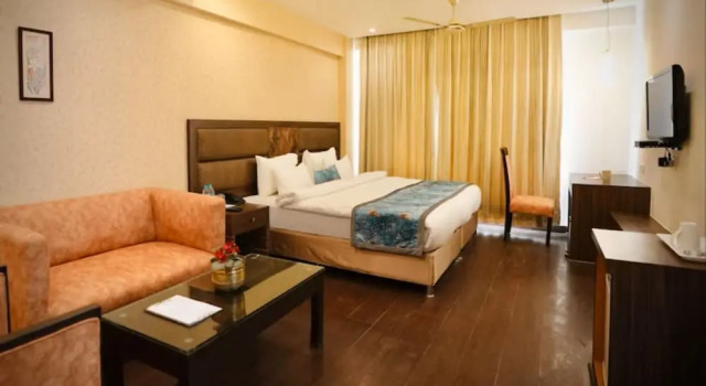 Номер Premium с видом на город The Sea Valley Azure Gurugram