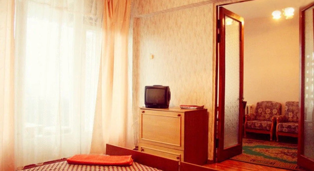 Orlinoe gnezdo, Book Hotel Yalta 