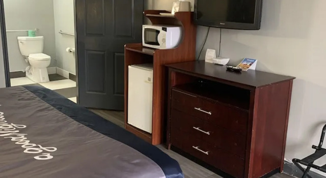 Economy Doppel Zimmer Scottish Inns - Locust Grove