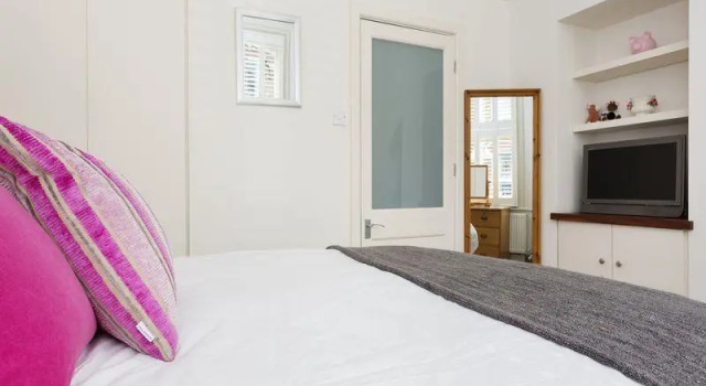 Veeve  2 Bedroom Flat On Dafforne Road Wandsworth, Забронировать Отель Бизнес-отели Большого Лондона, 4* 5*