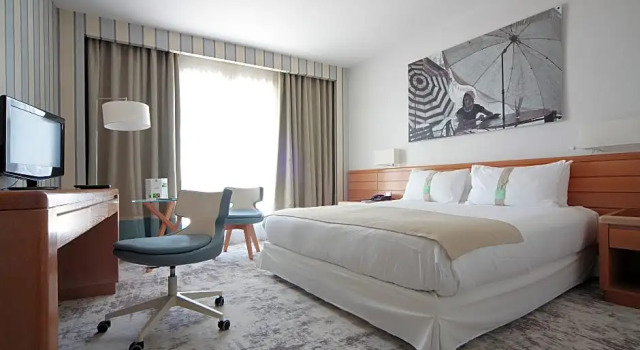 Номер Premium Holiday Inn Nice - Port St Laurent by IHG