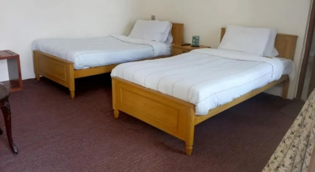 Lalazar Hotel
