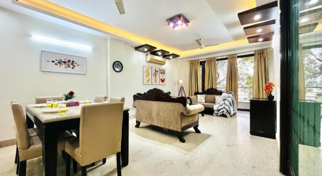 Апартаменты BluO Park Facing 3BHK - Balcony, Lift, Parking