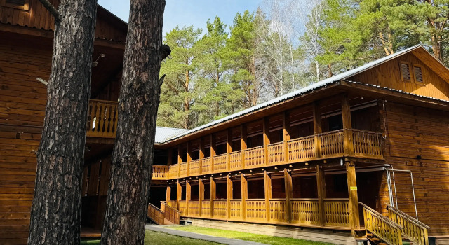 Prud Lesnoi, Book Hotel Hotels in Tyumen Region with Parking, Parking