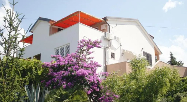 Apartments Rebac