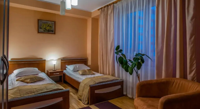 Pensiunea Maria-Bucovina, Đặt Khách sạn Khách sạn 4 sao ở Suceava, 4*