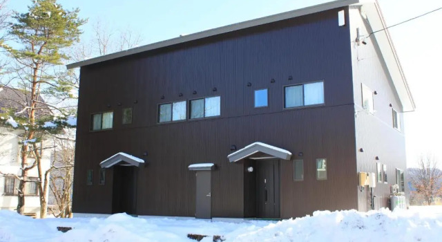 Коттедж с 4 комнатами Alpine Chalets Hakuba