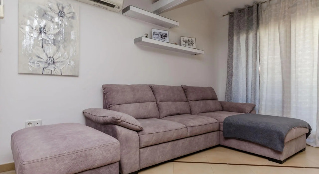 Apartment Dora