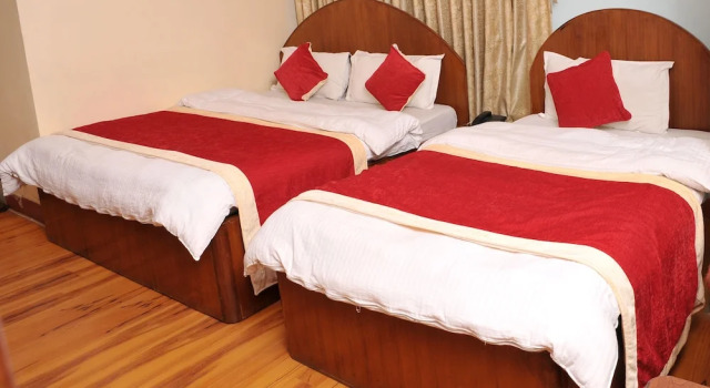 Трёхместный номер Standard с 3 комнатами Hotel Brihaspati Pvt Ltd