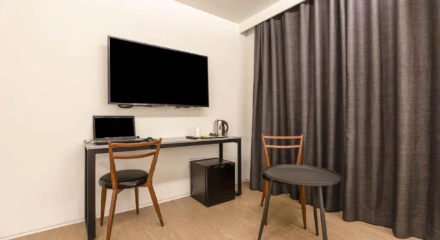 Двухместный номер Deluxe H hotel Gasan