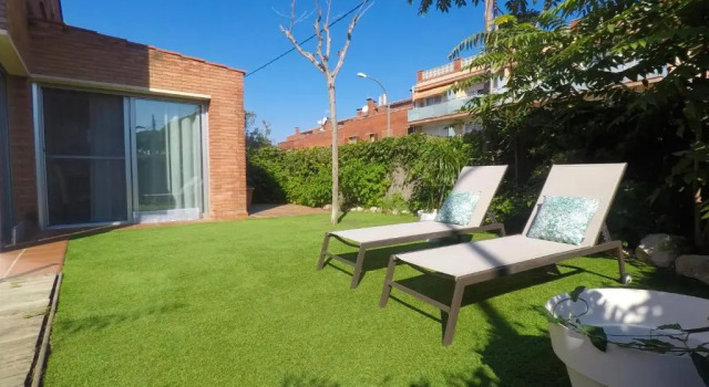 Коттедж Beach House Castelldefels
