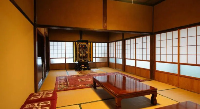 Ryokoji Temple, Book Hotel Hoteller i Kumamoto med parkering, Parkering