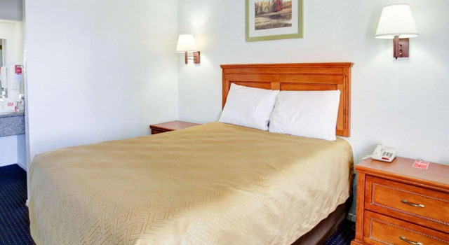 Standard Kahden hengen huone Econo Lodge Temple
