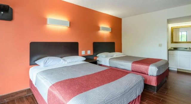 Четырёхместный номер Standard Motel 6-Lexington, VA