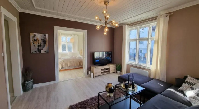 Апартаменты Modern and Central 2 BR w/King Beds + Free Parking