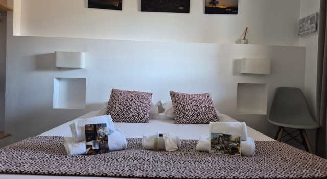 Двухместный номер Standard Contact Hôtel Le Minervois - Hôtel & Restaurant Au nord de Carcassonne