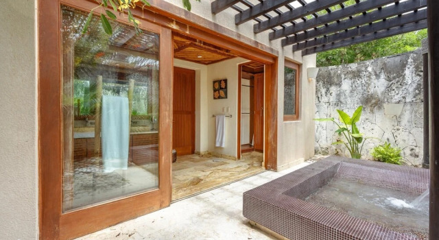 Rustic Private Bungalow at Green Village w Picuzzi Included, Prenota Hotel Cap Cana Punta Cana