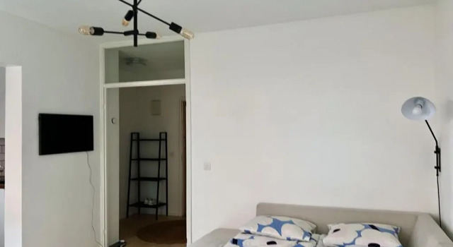 Апартаменты Oceanic & trendy two bedroom apartment with FREE parking