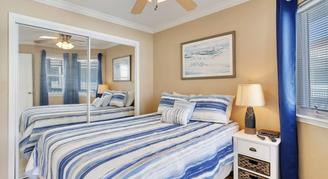 Номер Standard Seascape 2305 1 Bedroom Condo by RedAwning