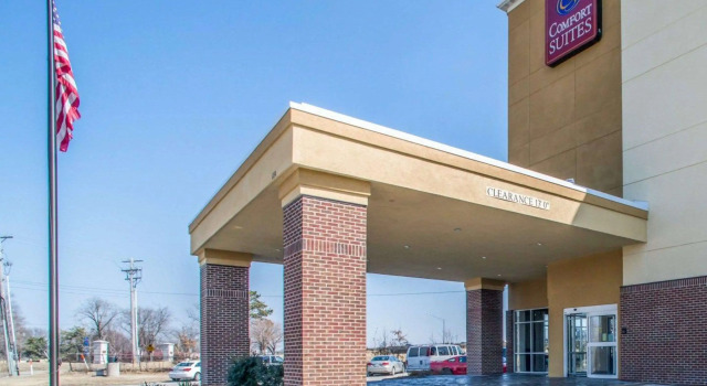 Comfort Suites Columbia - University Area, Buchen Sie Hotel Columbia Missouri