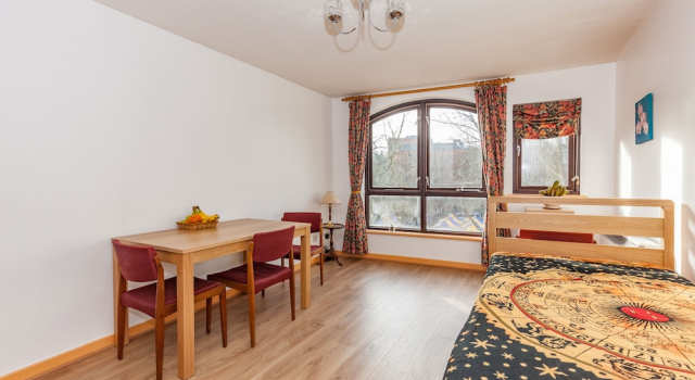 NEW Bright and Sunny Flat in Oxford City Centre