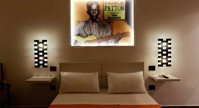 Номер Deluxe Bed & Blues