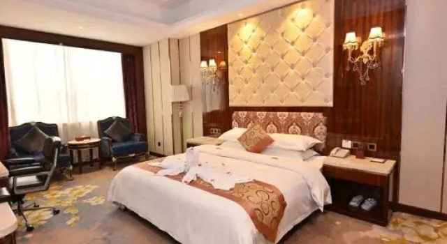 Люкс Presidential Jin Li Hua Grand Hotel