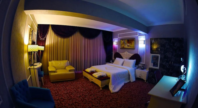 Люкс Nasa Gold Hotel
