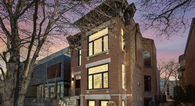 Perfect 1BR in Lincoln Park Steps to DePaul by AllSet Turnover, Забронировать Отель Отели Иллинойс 3 звезды, 3*