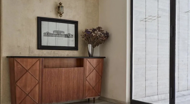 Chic One Bd Apartment with Hilton View