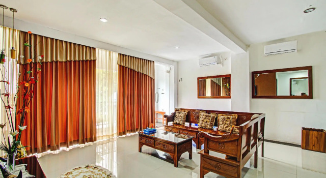 OYO 90248 D'em Homestay Family