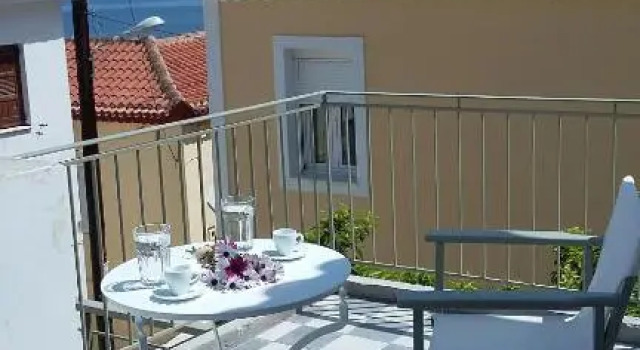 Elia house
