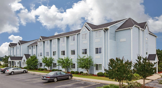 Microtel Inn & Suites by Wyndham Meridian