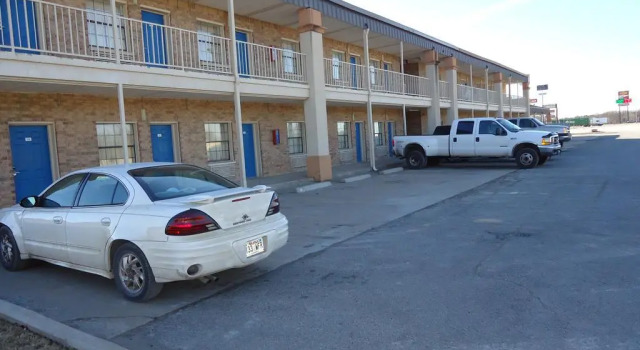 Walnut Inn - Checotah, Prenota Hotel Checotah Oklahoma