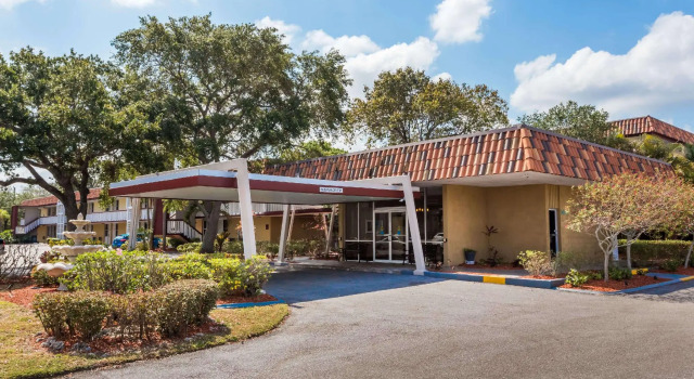 Номер Standard Baymont by Wyndham Sarasota