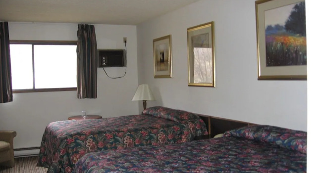 Четырёхместный номер Standard с видом на реку Ashcroft River Inn