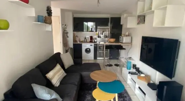 Апартаменты Logement entier T2 climatisé, parking gratuit, jardin, mer