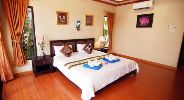 Lanta Il Mare Beach Resort