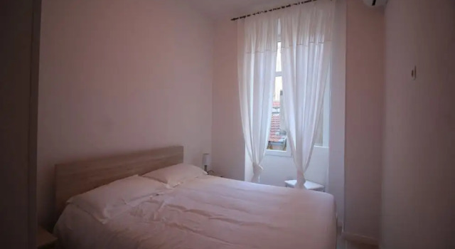 Nice Booking - FRANCE Carré d'Or - Plage, Забронировать Отель Ницца Приморские Альпы, рядом с Музей Массена