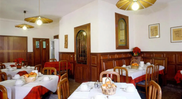 Hotel Florian, Buchen Sie Hotel Nus Aostatal