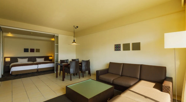 Четырёхместный номер Standard с балконом Hakodate Danshaku Club Hotel & Resorts