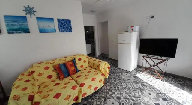 Апартаменты Business Tropicana Holiday Apartments