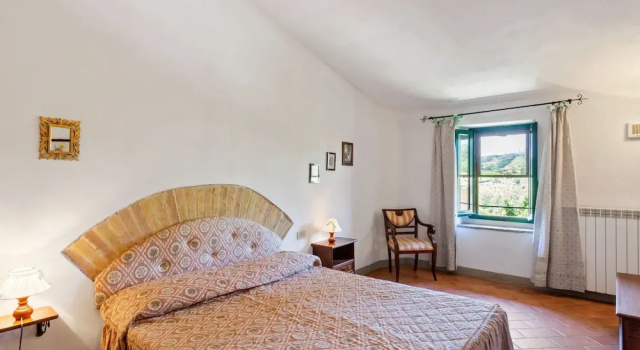 Escape Near San Gimignano, Забронировать Дом для отпуска Коттеджи Сан-Джиминьяно, Коттедж