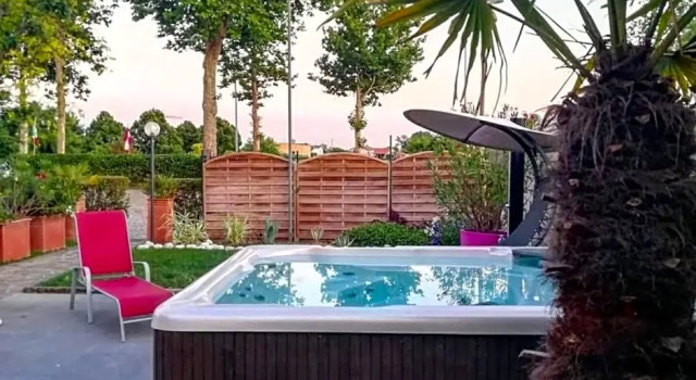Номер Standard La Grotta Hotel