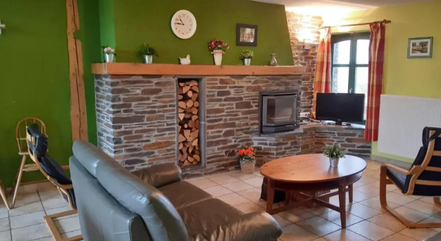 Коттедж с видом на сад Gîte LOlivier à Filly - Nadrin, entre Houffalize et La Roche-en-Ardenne