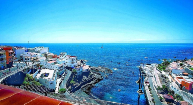 Апартаменты FRONT LiNE OCEAN ViEW 2BeD Wi-Fi YOUR HOLiDAY HOME