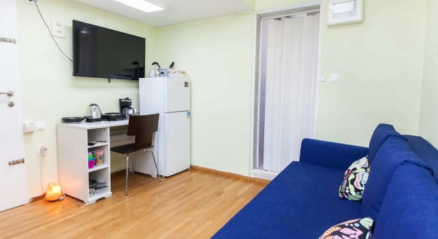 Retire with Outstanding Lycabettus View